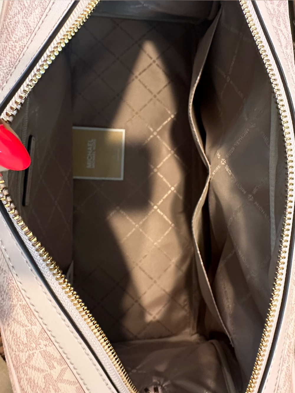 Michael Kors Jet Set Large XL Weekender Bag Pink - Picture 6 of 11